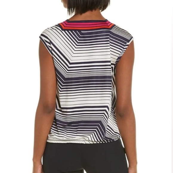 NWT•Trina Turk•Sleeveless Hampton Top abstract Striped Top~ Size Small - Picture 2 of 10